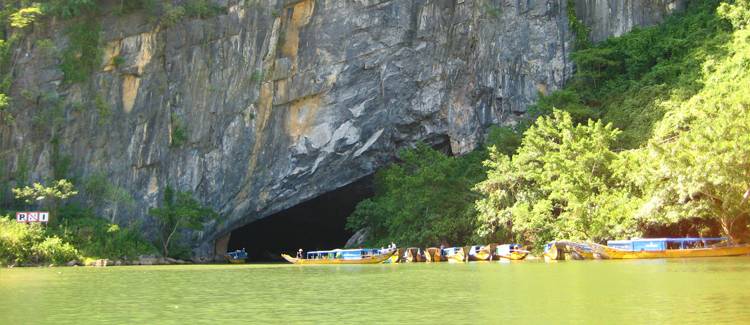 Phong Nha vietnam